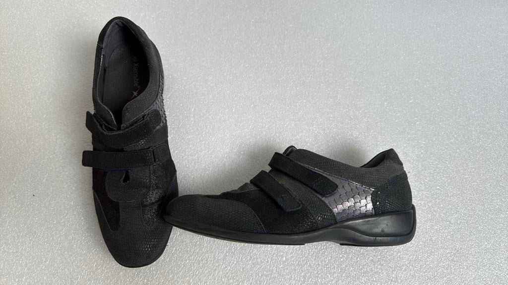Leren Xsensible sneakers maat 38,5, Ophalen of Verzenden, Zo goed als nieuw, Zwart, Sneakers of Gympen