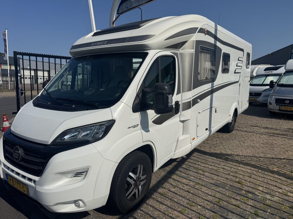 Hymer T 704 SL met enkele bedden en level sistem, Caravans en Kamperen, Campers, Bedrijf, Hymer, Overige merken
