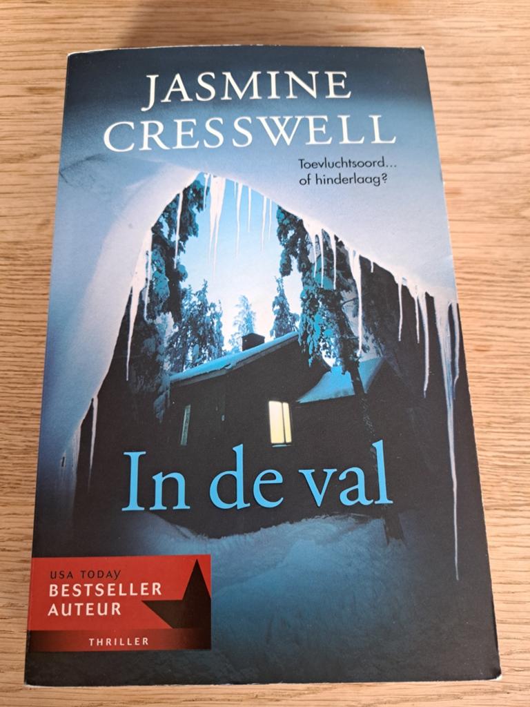 In de val - Spannende thriller van Jasmine Cresswell, Ophalen of Verzenden, Zo goed als nieuw