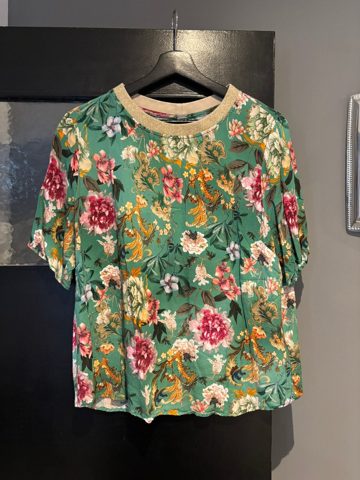 Gustav shirt maat 38, Maat 38/40 (M), Ophalen of Verzenden, Zo goed als nieuw, Korte mouw
