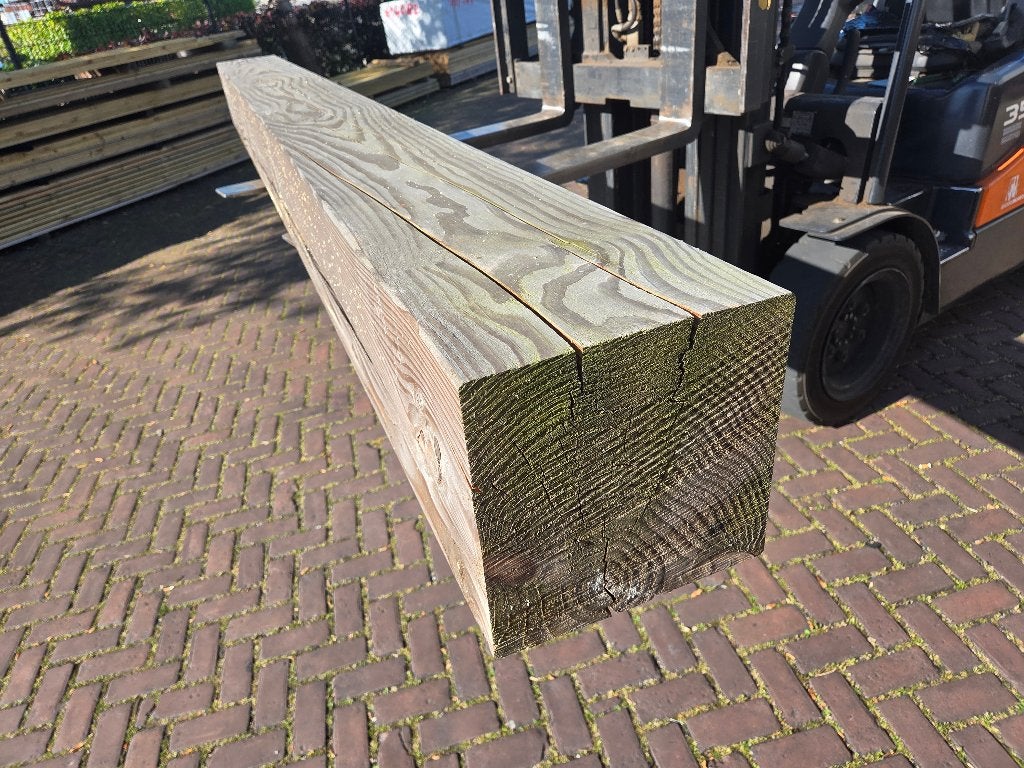 1 Douglas balk / paal - 24x24 cm / Rustiek - nr: TB61, Ophalen, 250 cm of meer, Balken