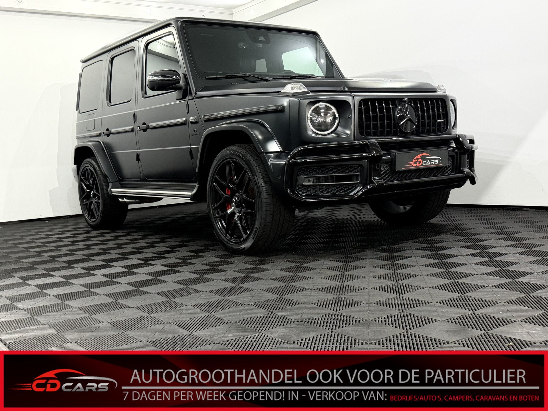 Mercedes-Benz G-Klasse 63 AMG 585PK, Panoramadak, Burmester,, Automaat, 5461 cc, Gebruikt, 8 cilinders