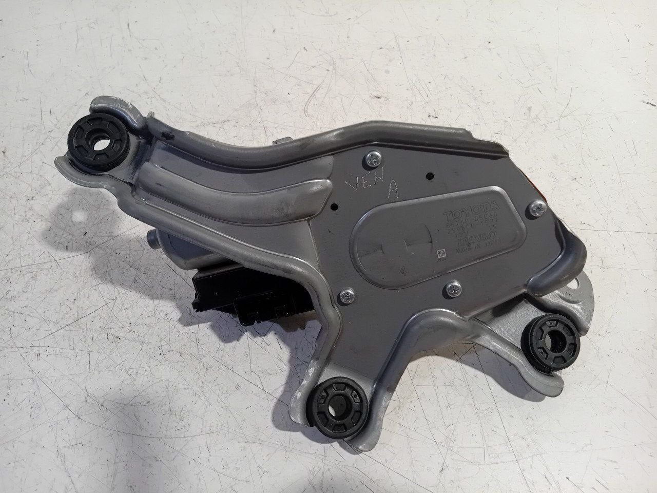 Ruitenwissermotor achter Toyota Avensis, Onderdelen@venauto.nl, Van der Ven Autorecycling B.V., Gebruikt, Ettenseweg 76, 4706 PB Roosendaal, The Netherlands