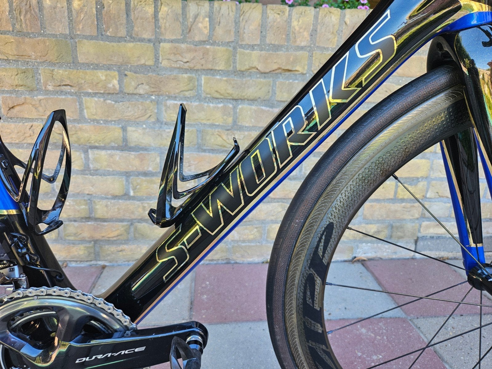Foto 18 van Specialized S-Works Tarmac - Vincenzo Nibali Shark Edition!!