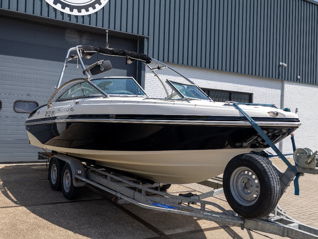 Rinker Captiva 226XL Bowrider 300pk 5.7 Mercruiser 350MAG V8, Ophalen, Overige merken, Gebruikt, Binnenboordmotor