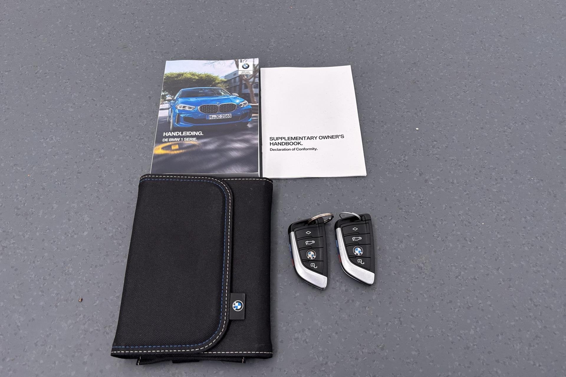 Foto 16 van BMW 1-serie 120i Business Edition Plus Sportief karakter met