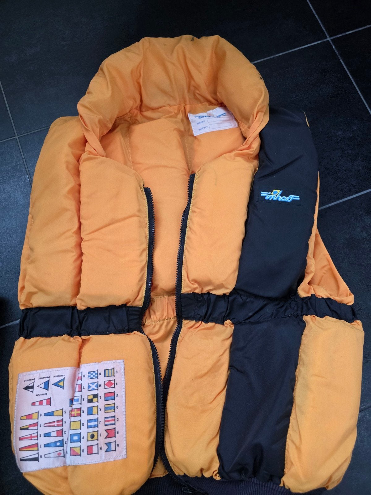 Twee oranje zwemvesten/reddingsvesten voor watersport, Watersport en Boten, Ophalen, Dame of Heer, Reddingsvest of Zwemvest