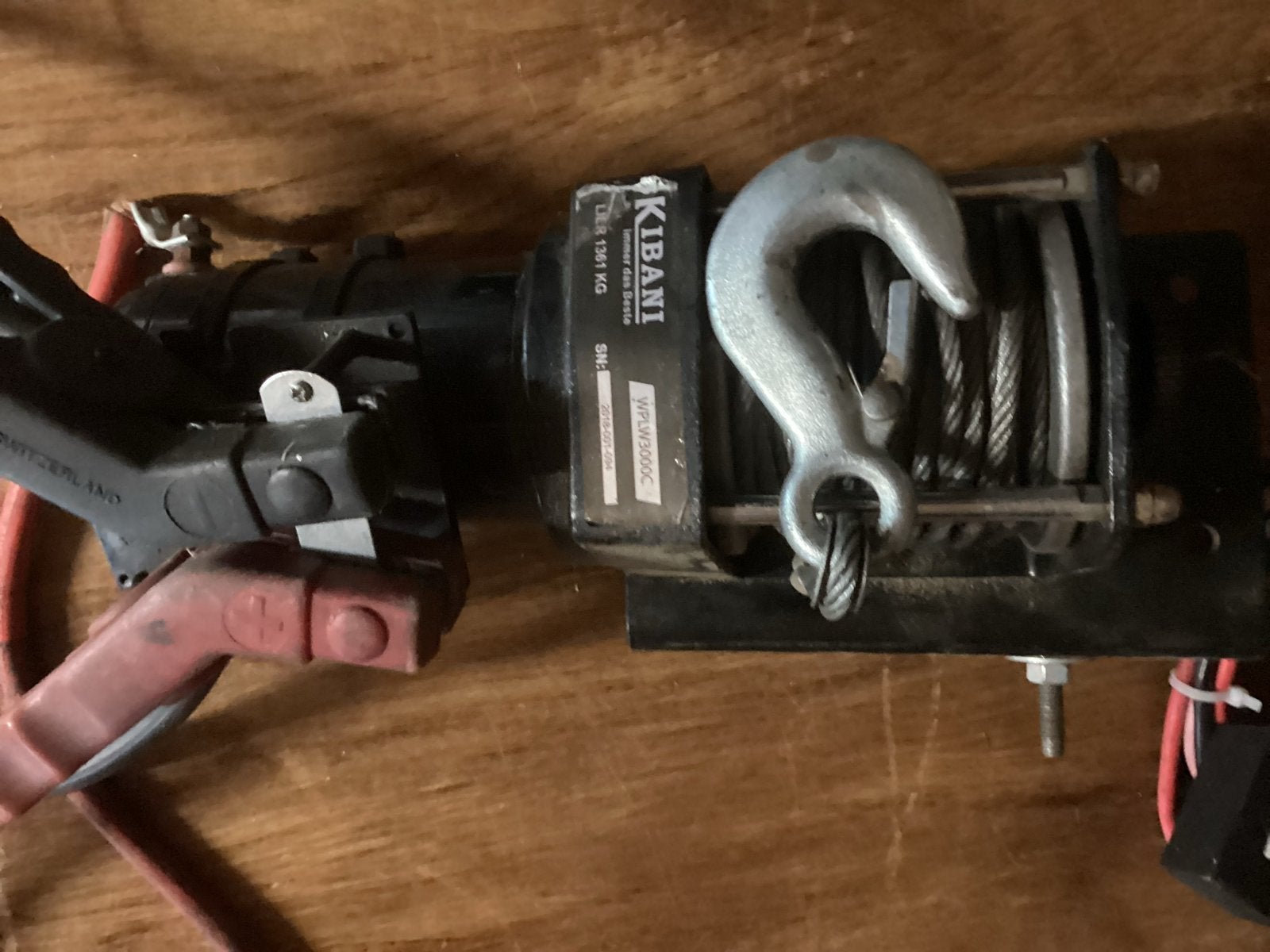 KIBANI Lier 1361 KG met startkabels voor auto, Doe-het-zelf en Verbouw, Ophalen, Gebruikt, Elektrisch