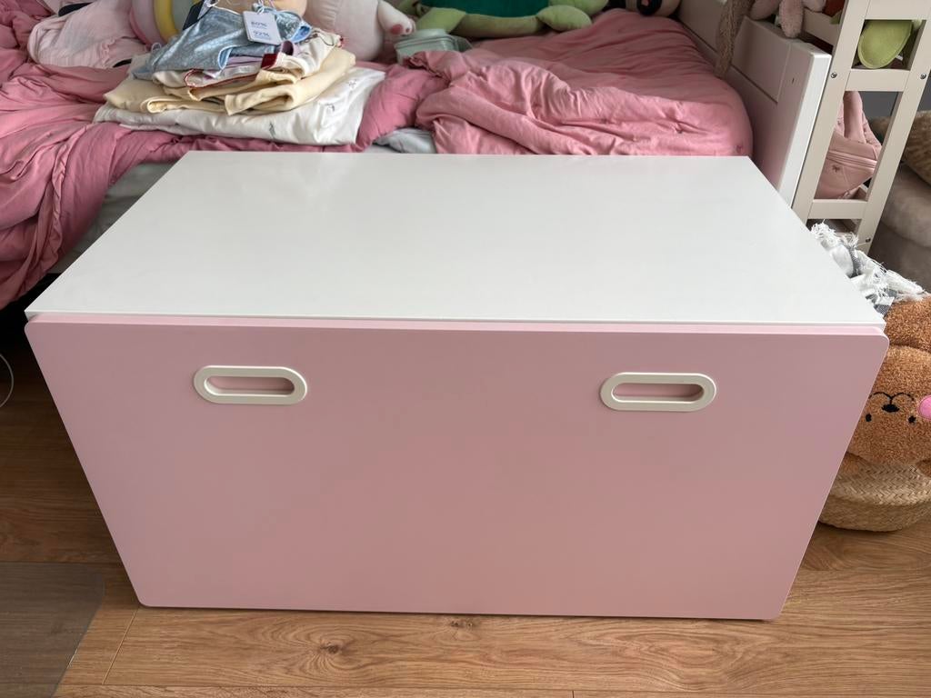 Ikea stuva bureautje met roze lade, Kinderen en Baby's, Kinderkamer | Commodes en Kasten, Gebruikt, Kast, 50 tot 70 cm, 75 tot 100 cm