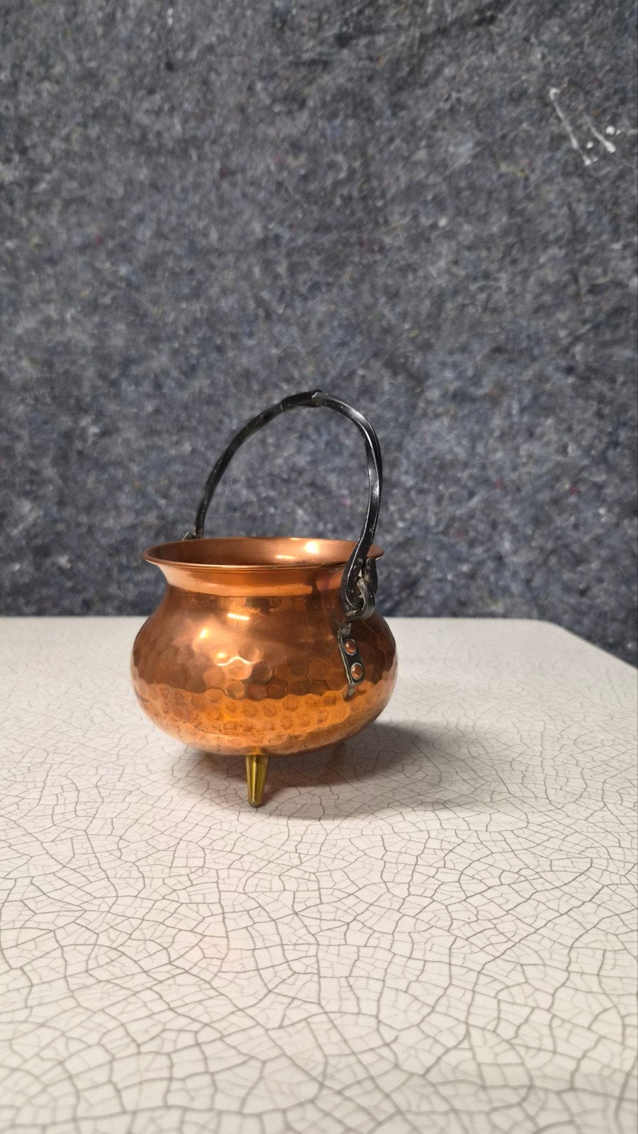Gehamerd koperen keteltje - 10 cm, Ophalen of Verzenden, Koper