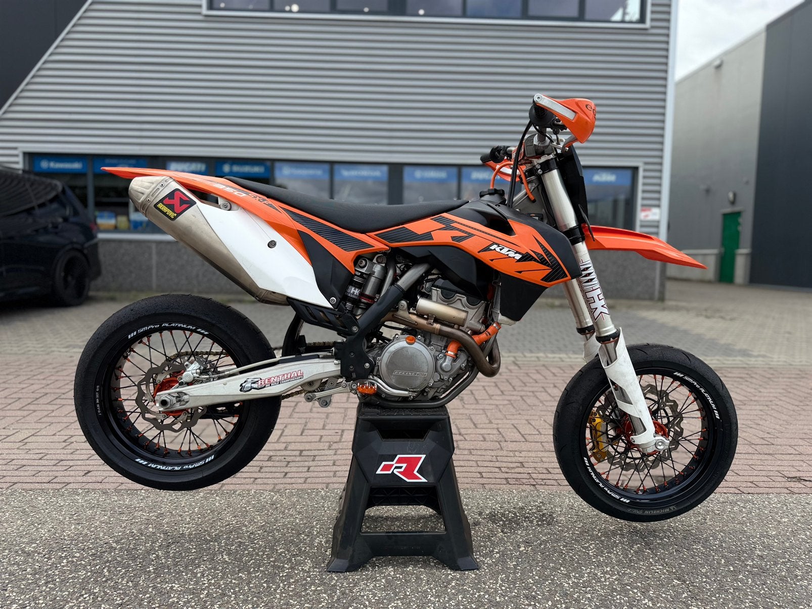 KTM 350 Smr/Sxf no450 Supermoto Supermotard Sm Ready to race, Fietsen en Brommers, Brommers | Derbi, Ophalen of Verzenden, Zo goed als nieuw