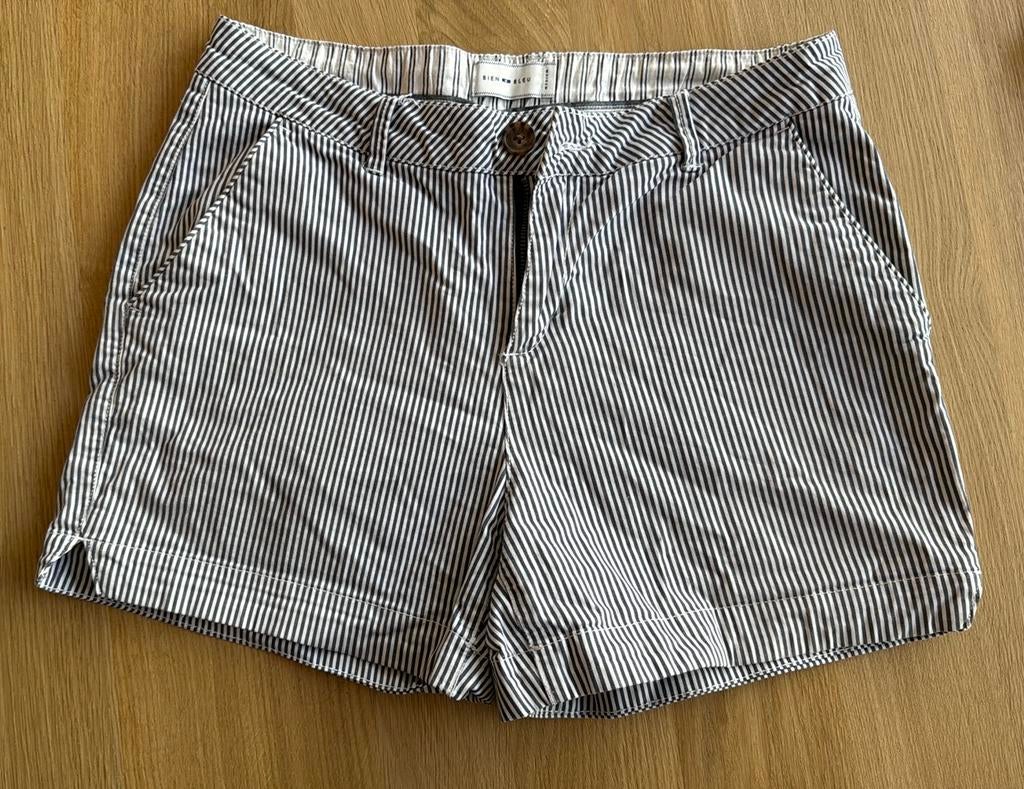 Bien bleu korte dames broek maat M, Ophalen of Verzenden, Zo goed als nieuw, Blauw, Kort