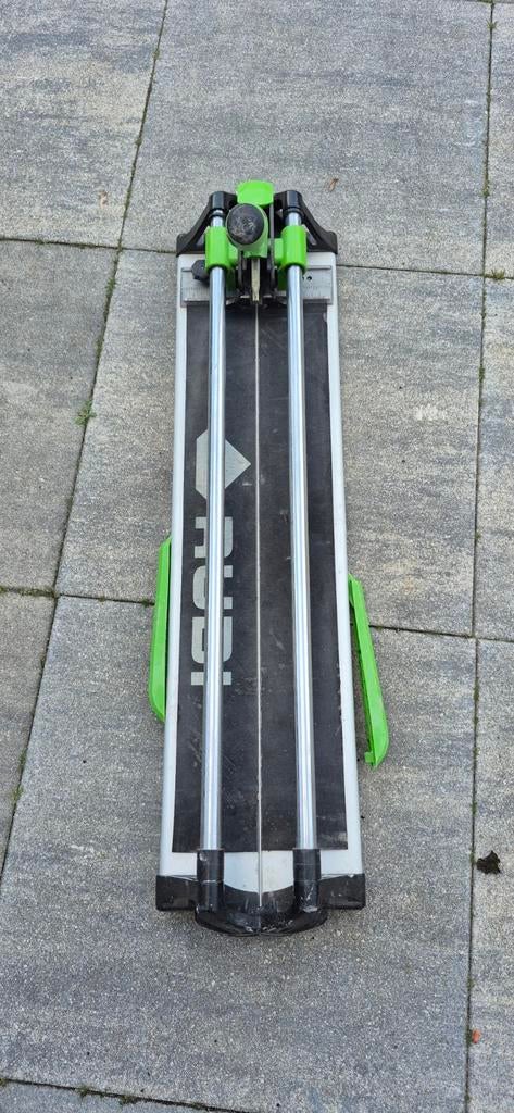 Rubi tegel snijder, Ophalen, 60 cm of meer, Zo goed als nieuw, Minder dan 5 m²