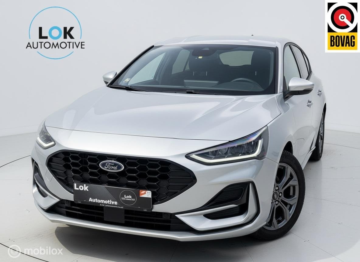 Ford Focus 1.0 EcoBoost Hybrid ST Line CAMERA|AUTOMAAT|LED|, Stof, Gebruikt, Zwart, Automatische klimaatregeling