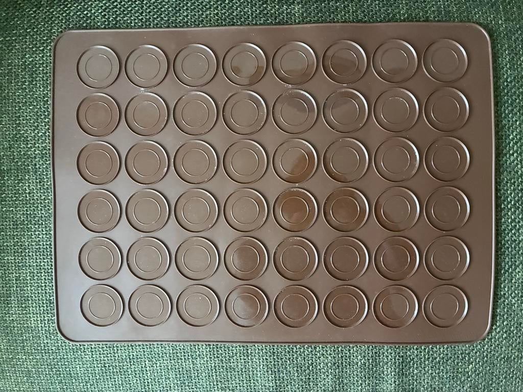 Nieuwe Macaron Siliconen Bakmat - Perfect voor Thuisbakkers, Overige typen, Nieuw, Ophalen of Verzenden, Bruin