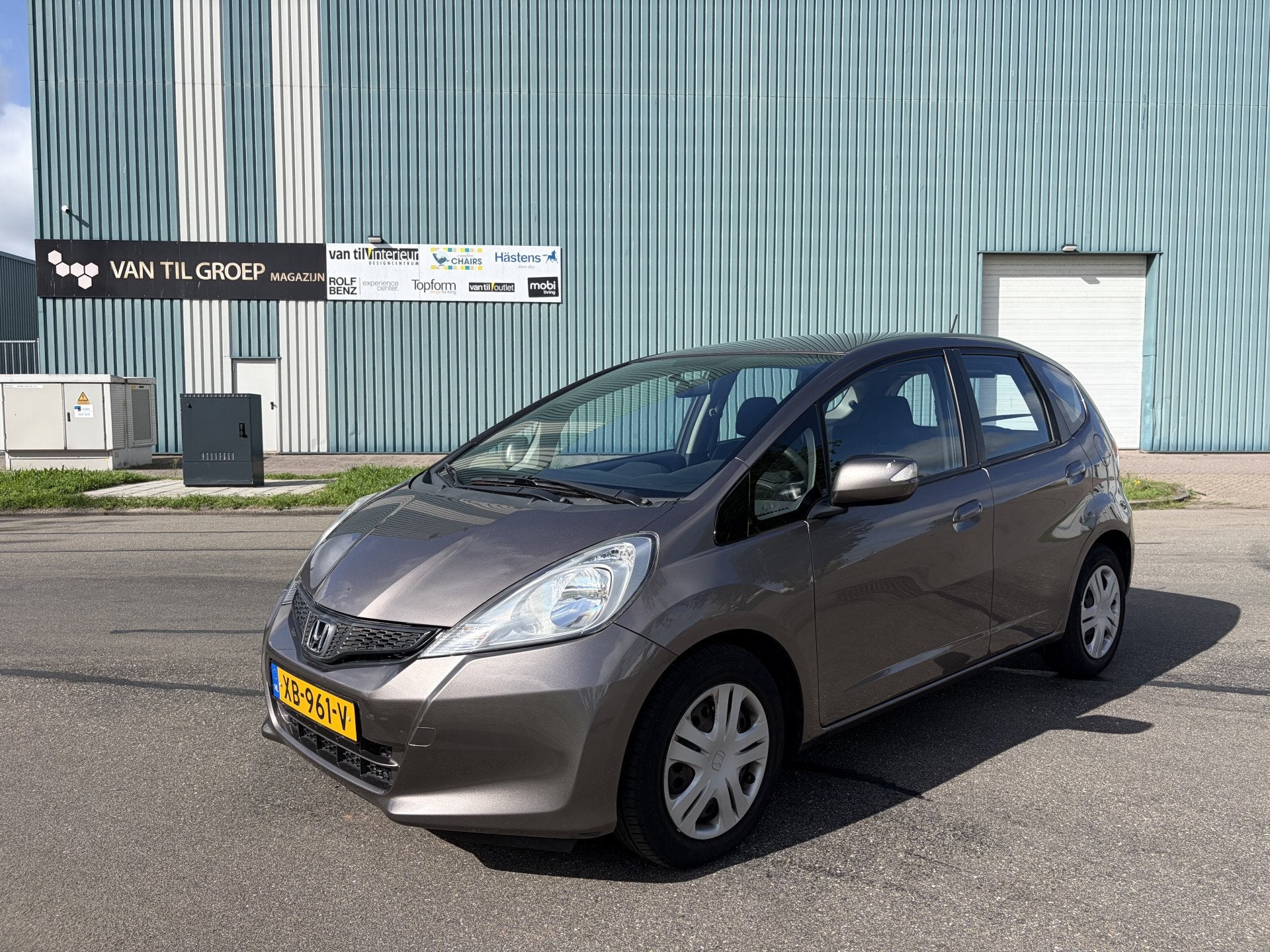 Honda Jazz 1.4-16 Trend Automaat 100 PK. Onverwoestbare auto, Auto's, Euro 5, Gebruikt, 4 cilinders, Bruin