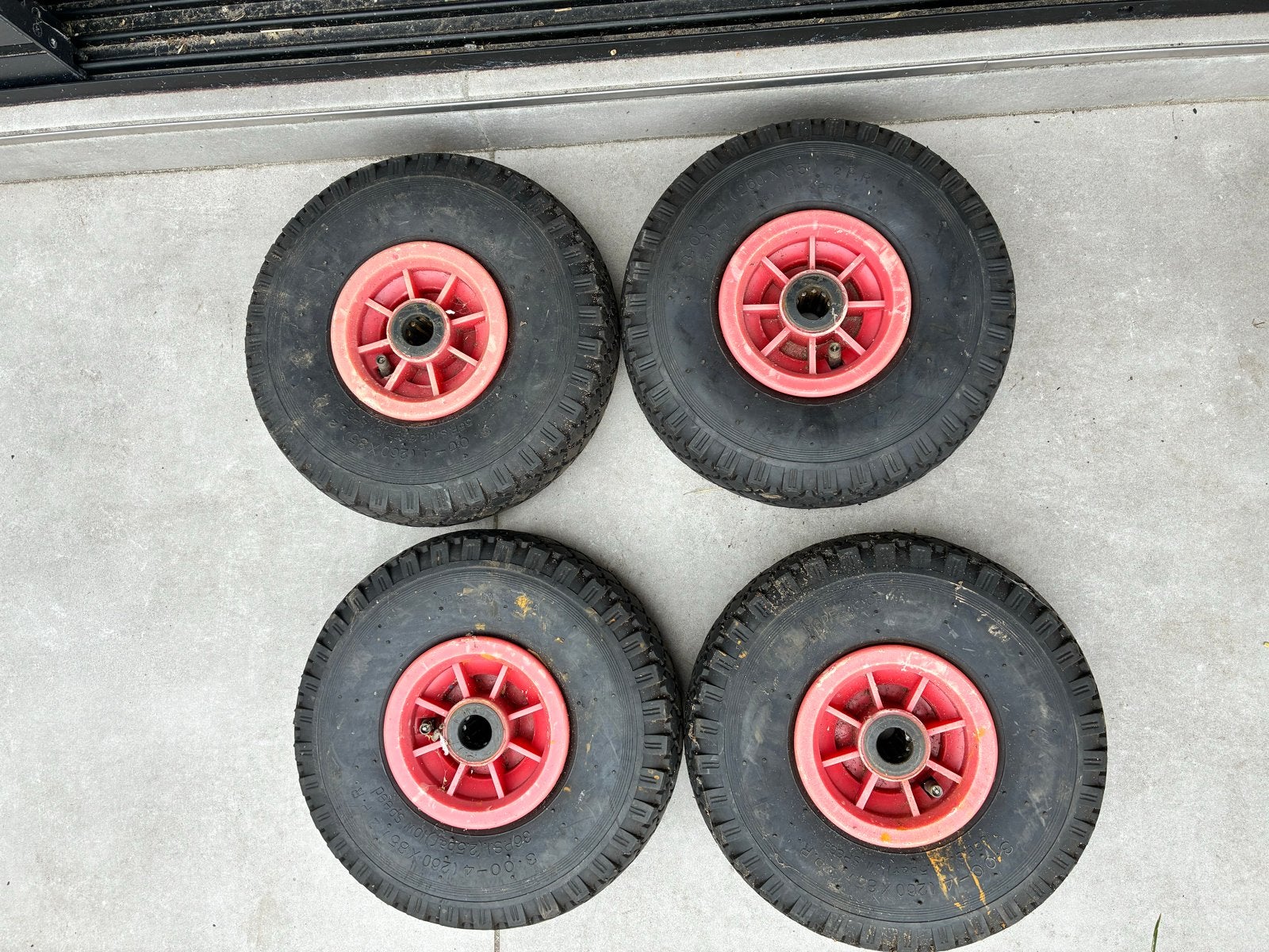Set van 4 luchtbanden voor bolderkar of steekwagen, Ophalen, Gebruikt