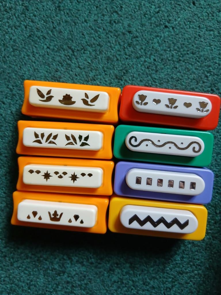 Randjes ponsen set voor knutselen en kaarten maken, Gebruikt, Geschikt voor karton, Gereedschap of Toebehoren, Meerkleurig