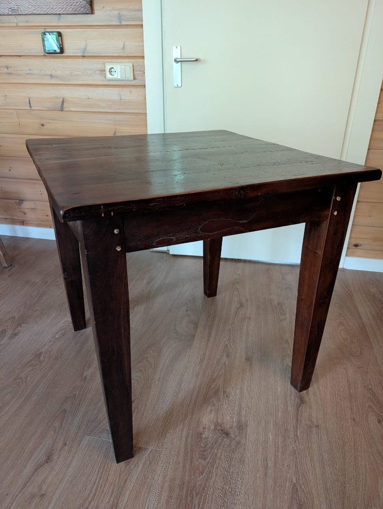 Mooi teak tafeltje – 80x80 cm – Ophalen in Eindhoven, Ophalen, Gebruikt, 50 tot 100 cm, Tot twee personen