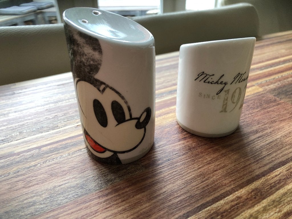 Disney Mickey Mouse peper en zoutstel, Verzamelen, Ophalen of Verzenden, Mickey Mouse, Zo goed als nieuw, Servies