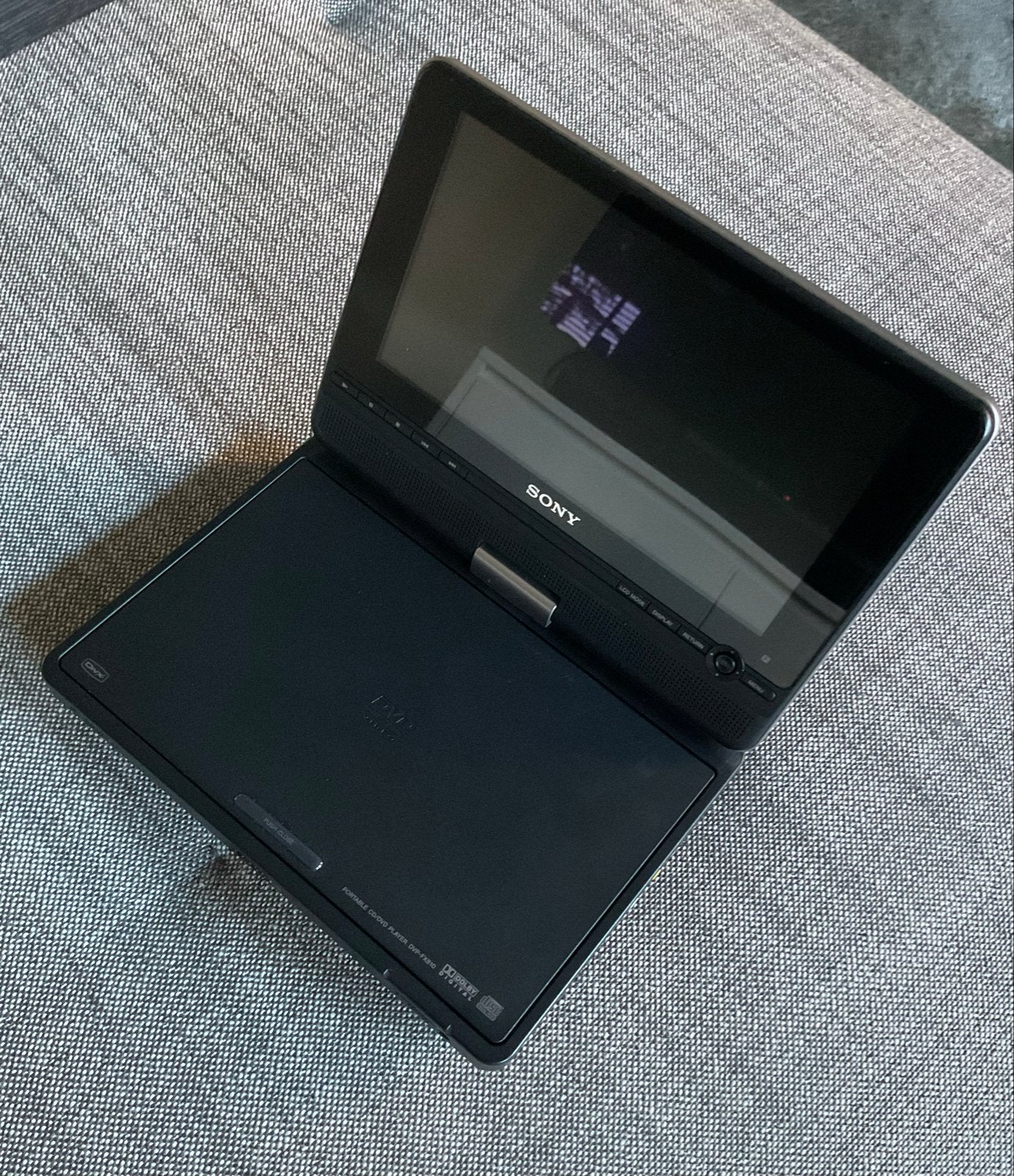 Sony DVP-FX810 Draagbare DVD-speler met accessoires, Dvd-speler, Draagbaar, Ophalen of Verzenden, Sony