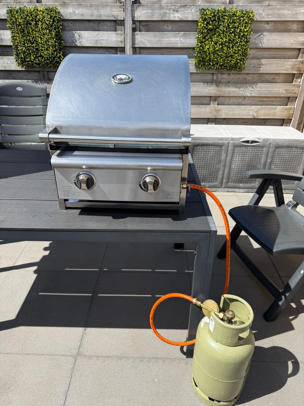 Gasbarcue met volle gasfles en drukregelaar, Tuin en Terras, Gasbarbecues, Ophalen, Zo goed als nieuw