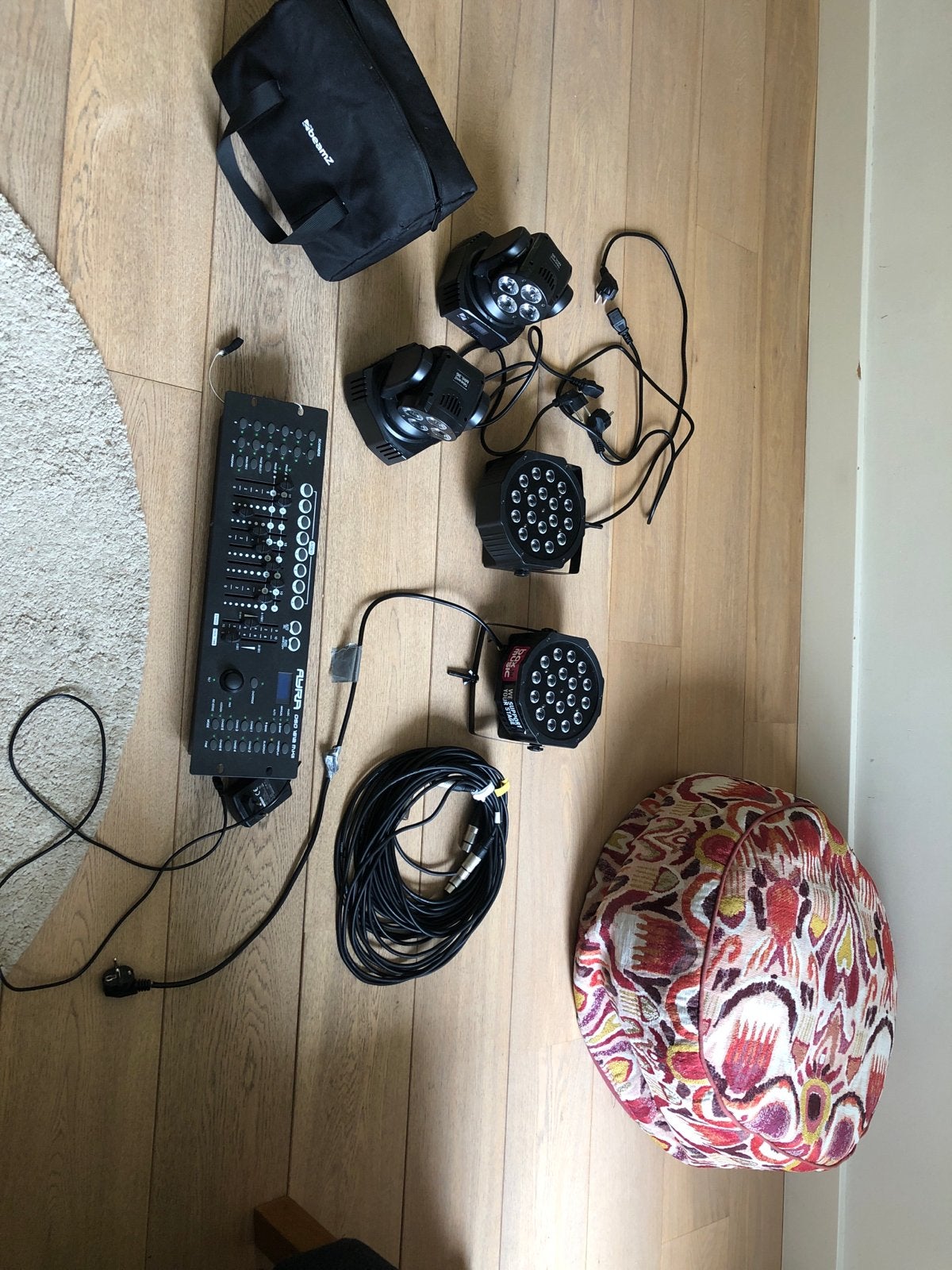 Beamz MHL36 & mooie parren Lichtset met Controller, Ophalen of Verzenden, Gebruikt, Licht, Geluidgestuurd