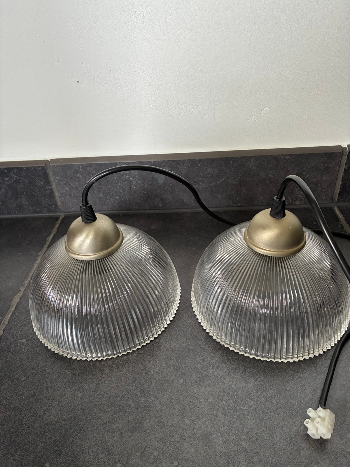 2 Vintage glazen hanglampen, Ophalen of Verzenden, Gebruikt, Glas