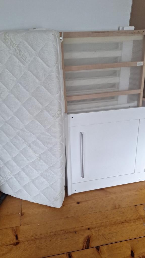 IKEA wit babybedje, Ophalen, Zo goed als nieuw, Ledikant