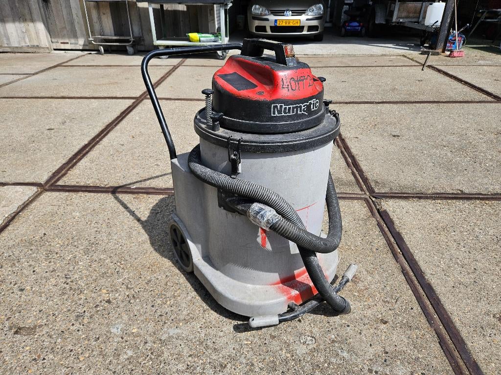 Industriele stofzuiger Numatic NTD 1802, Ophalen, Gebruikt, Stofzuiger
