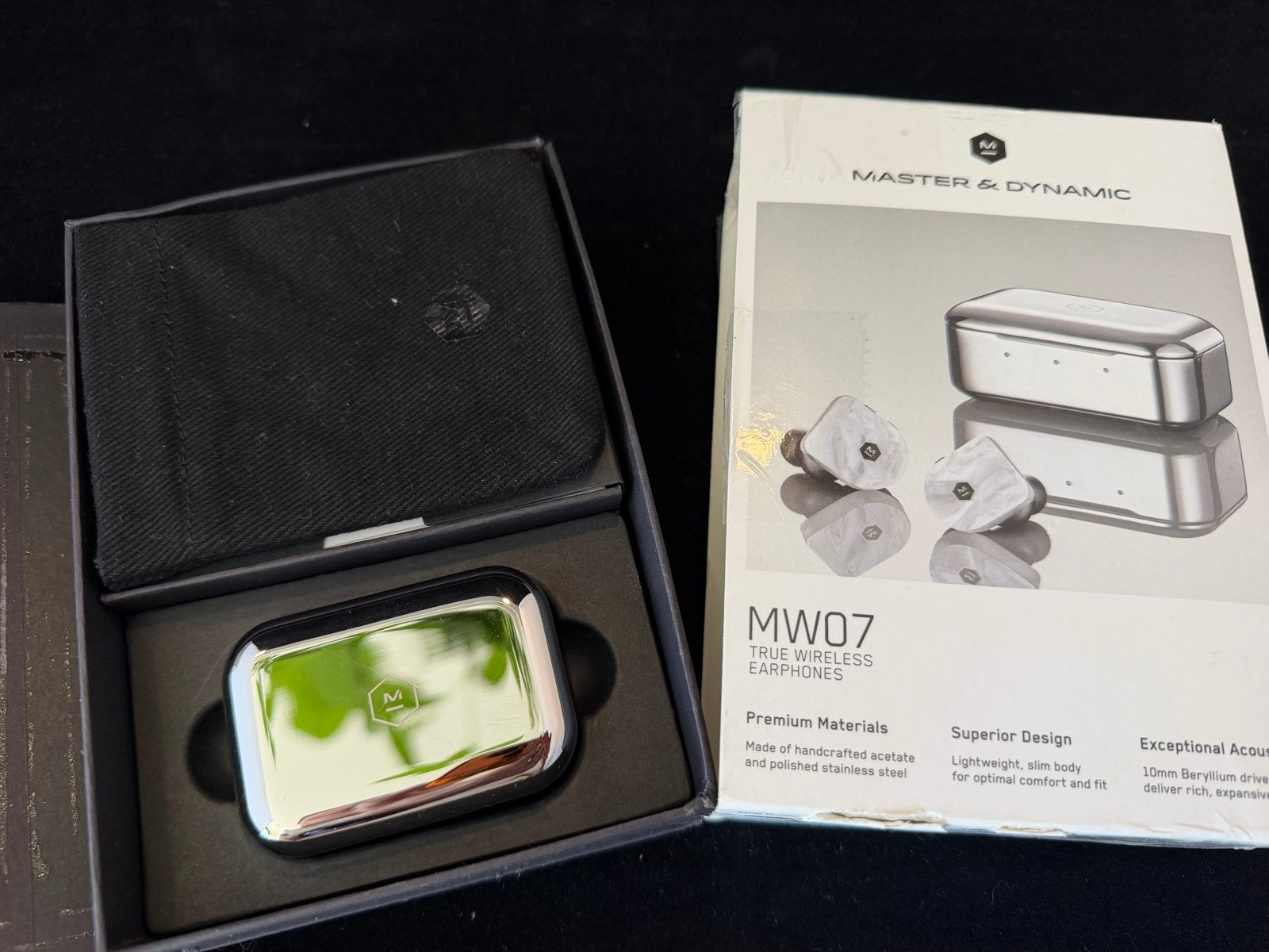 Master & Dynamic MW07 True Wireless Earphones - Nieuw