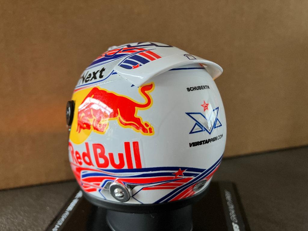 ✅ Max Verstappen 1:4 helm 2022 USA GP Red Bull RB18, Verzamelen, Automerken, Motoren en Formule 1, Ophalen of Verzenden, Nieuw