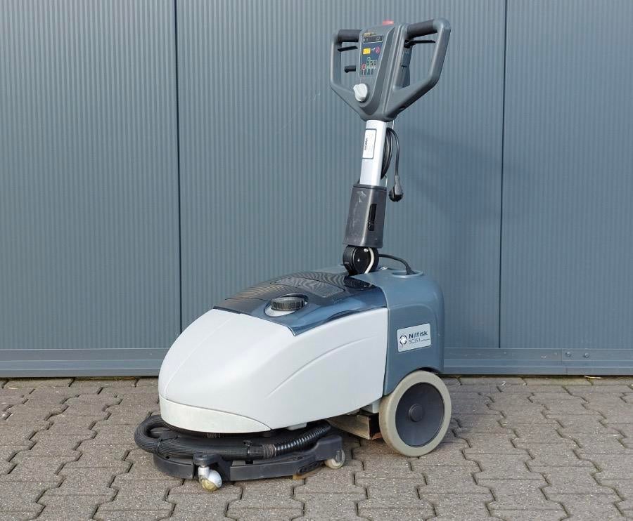 Nilfisk SC351 Schrobmachine, Ophalen, Overige typen