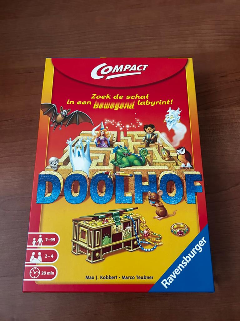 Doolhof - Compact, Ophalen, Zo goed als nieuw