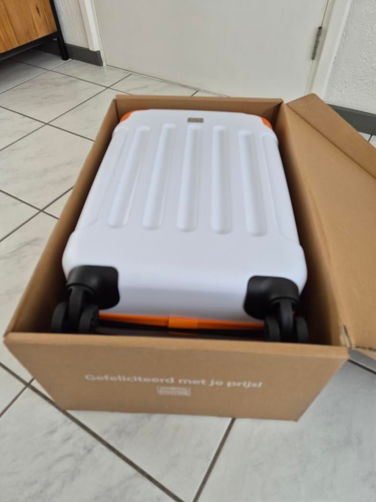 Postcodeloterij koffer nieuw, 50 tot 60 cm, Hard kunststof, Nieuw, Minder dan 35 cm