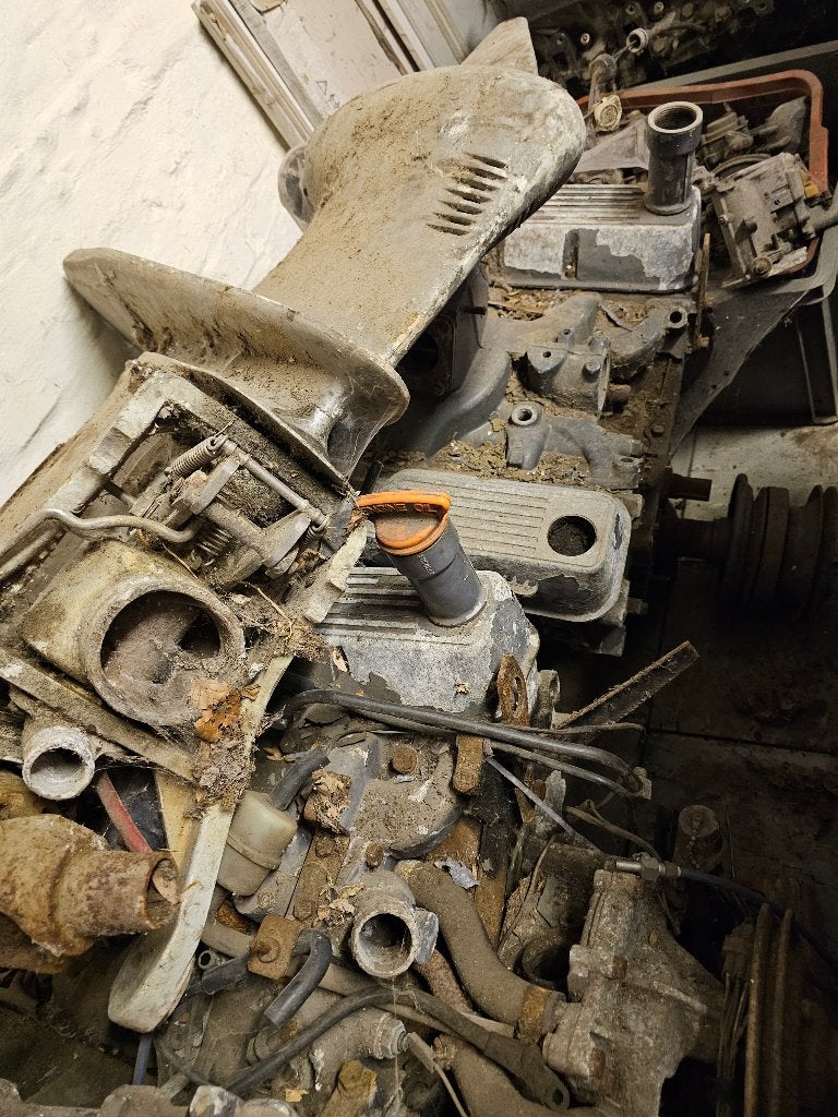 Volvo Penta staartstukken - 2 compleet, 1 voor onderdelen, Ophalen, Gebruikt, Motor en Techniek, Motorboot