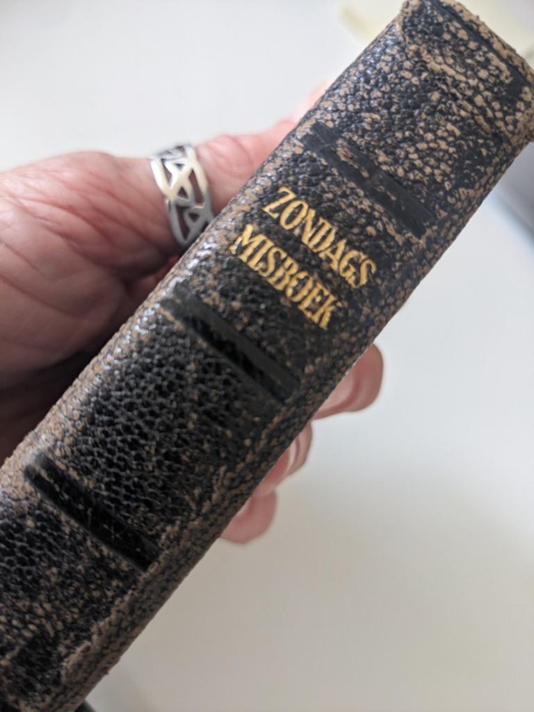 Zondags misboek uit 1934 - overwegingen, Antiek en Kunst, Ophalen of Verzenden, Z. de Korte