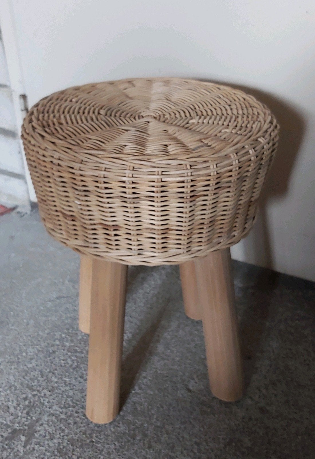 Rotan krukje, Huis en Inrichting, Ophalen, Zo goed als nieuw, Hout