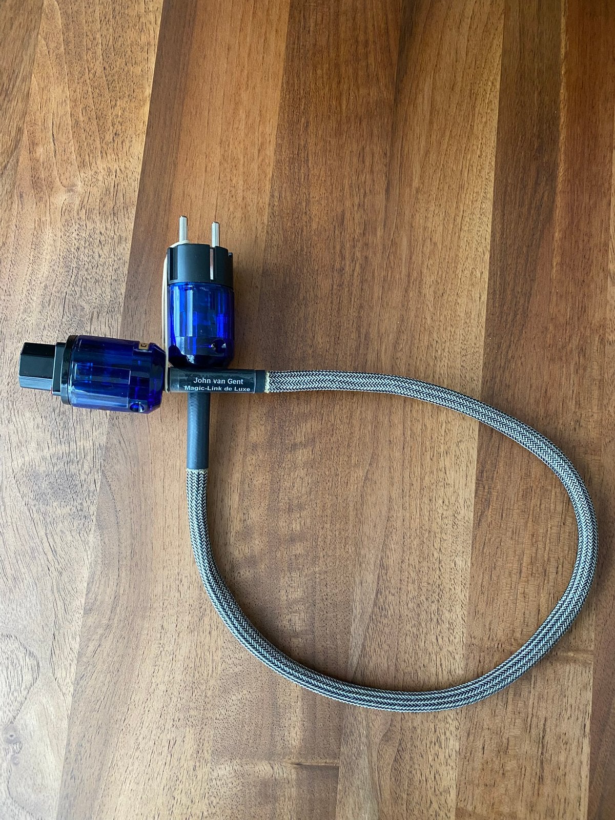 John van Gent Magic Link de Luxe Powercord 80cm., Audio, Tv en Foto, Ophalen of Verzenden, Gebruikt, Minder dan 2 meter, Overige kabels