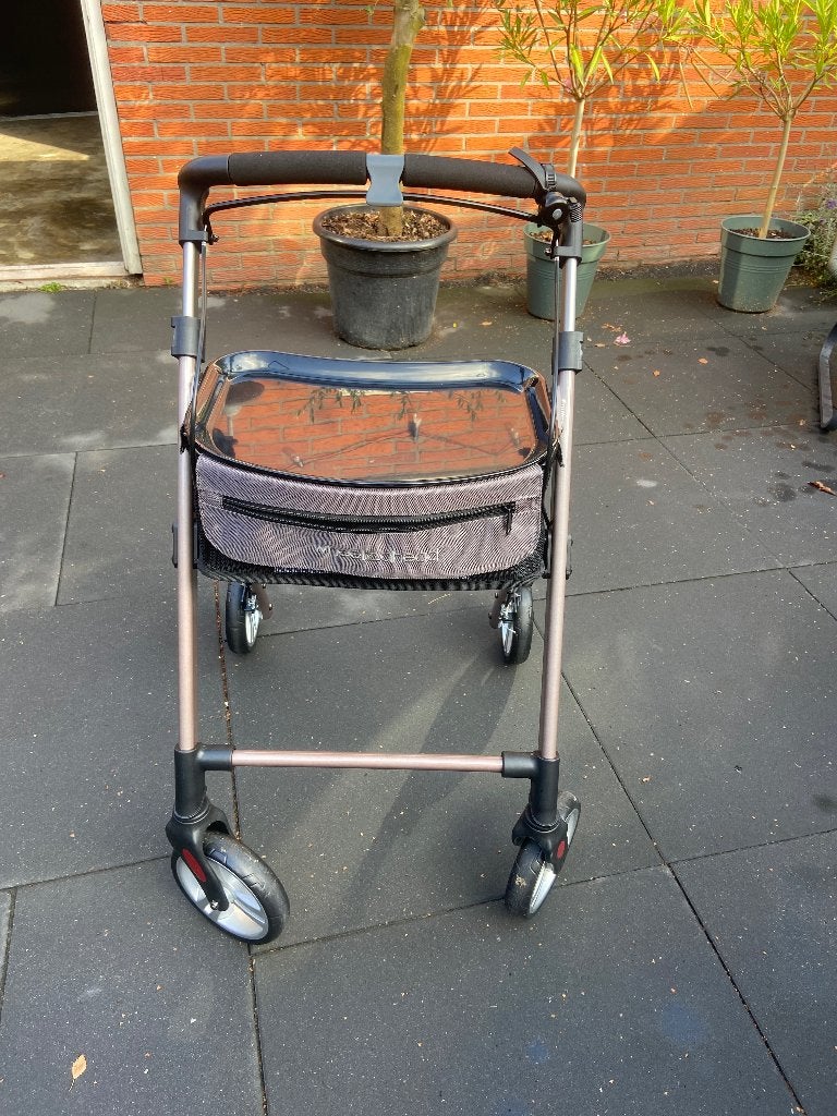 Binnenrollator, Diversen, Rollators, Ophalen