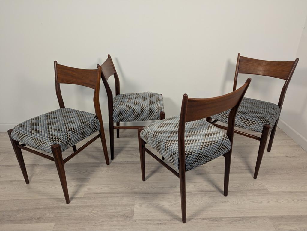 4 midcentury Cees Braakman stoelen, Pastoe. Heel goede staat, Ophalen, Bruin, Zo goed als nieuw, Vier