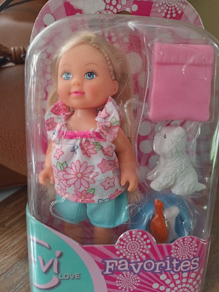 Barbie pop - Nieuw in verpakking, Ophalen of Verzenden, Nieuw, Babypop
