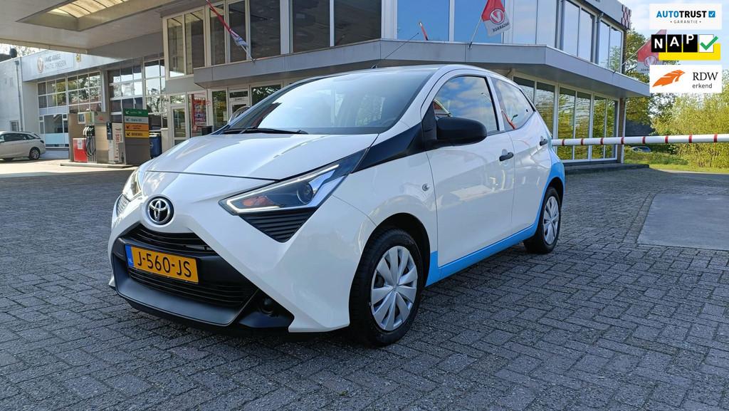Toyota Aygo 1.0 VVT-i x-fun, Auto's, Voorwielaandrijving, Stof, Gebruikt, 4 stoelen