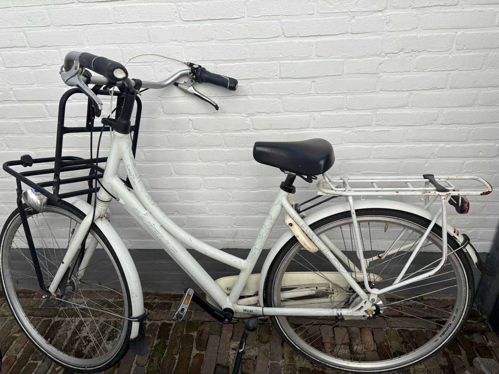 Gazelle damesfiets met voordrager, Ophalen, Terugtraprem, Gebruikt, Versnellingen