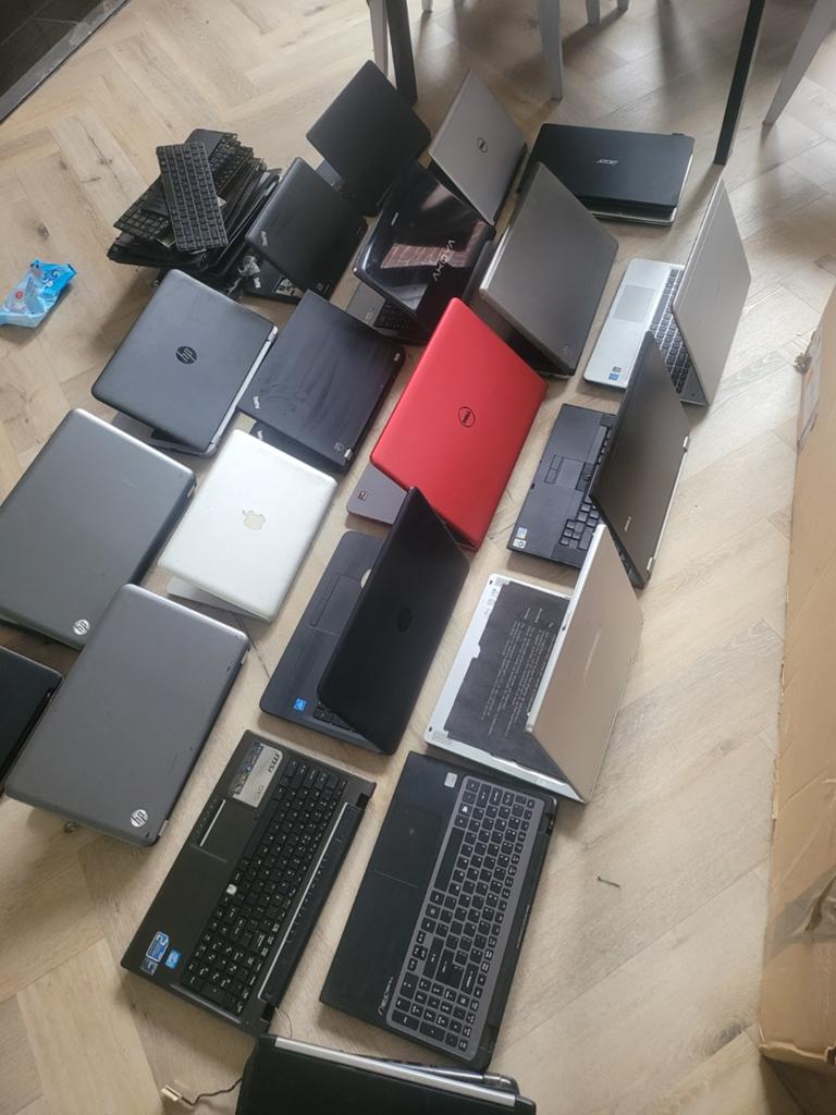Partij laptops 18 stuks, Computers en Software, Windows Laptops, Ophalen of Verzenden, Onbekend