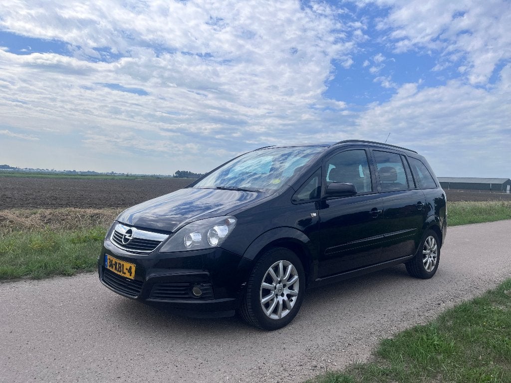 Opel Zafira 2.2 Direct 2009 Zwart, Auto's, 150 pk, 7 stoelen, Zwart, Origineel Nederlands