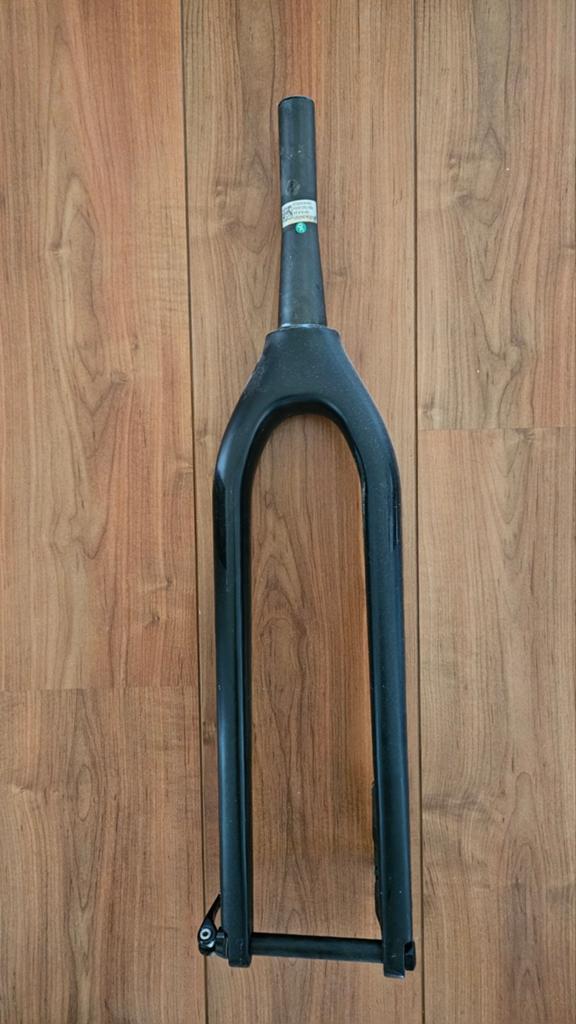 3T Rigid (vaste) voorvork voor 29 inch MTB, Fietsen en Brommers, Fietsonderdelen, Ophalen of Verzenden, Voorvork, Carbon