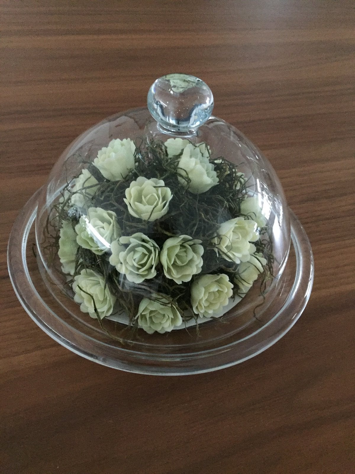 Glazen stolp met onderbord diameter 19cm en decoratie, Ophalen of Verzenden, Zo goed als nieuw