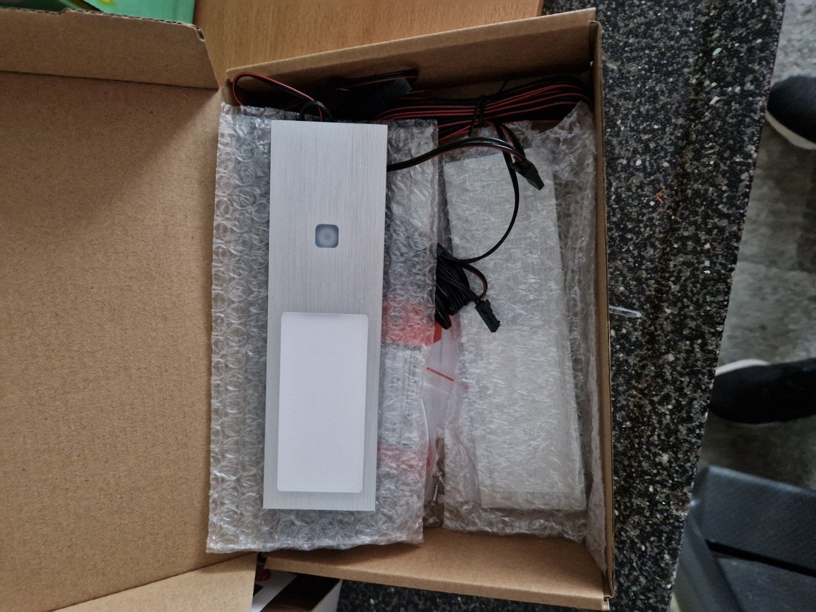Lux LED set 2x4 Watt, 240lm, 4000K, Aluminium, Huis en Inrichting, Lampen | Overige, Metaal, Overige merken, Nieuw, Ophalen of Verzenden