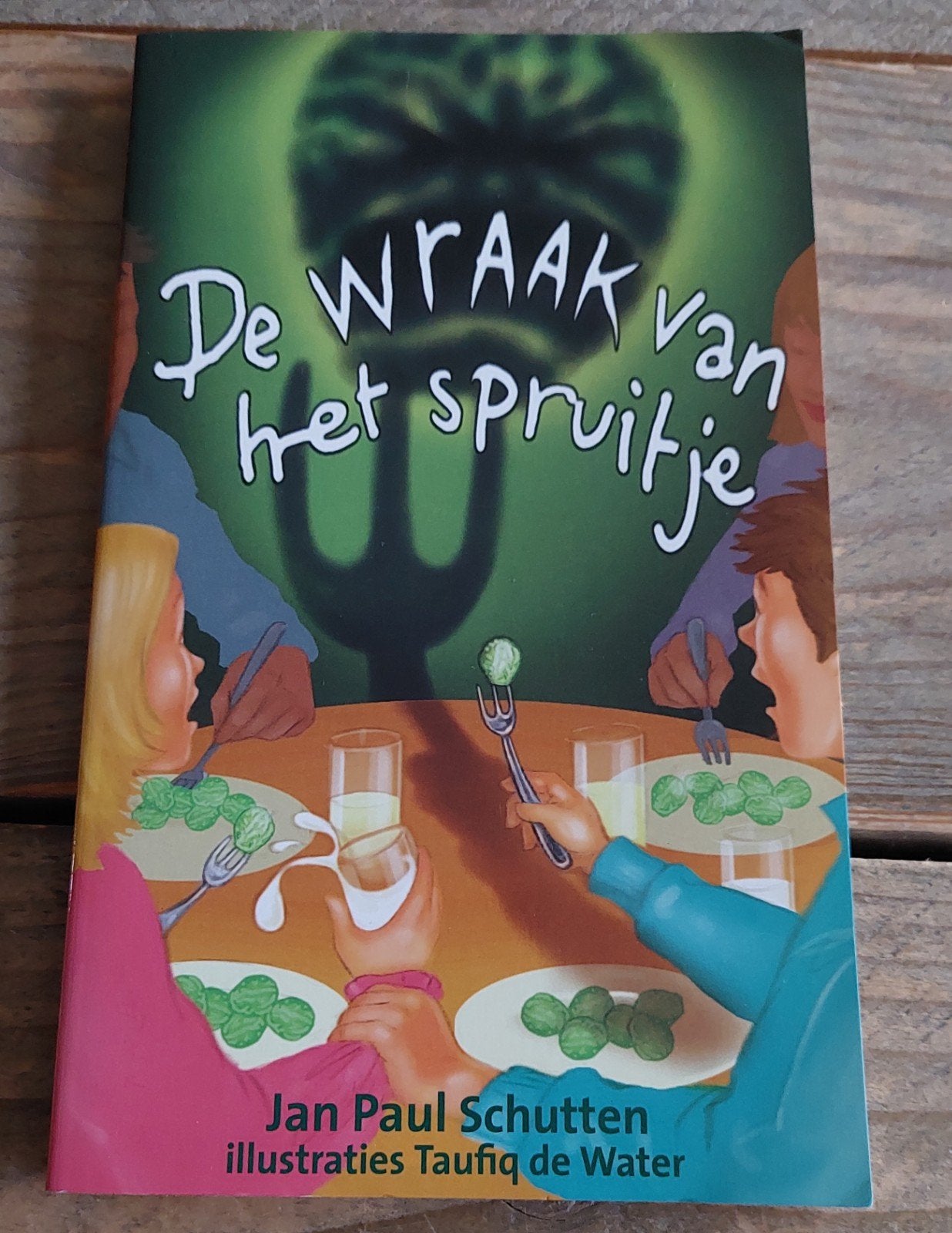 De Wraak van het Spruitje - Jan Paul Schutten, Ophalen of Verzenden, Zo goed als nieuw, Jan Paul Schutten, Fictie algemeen